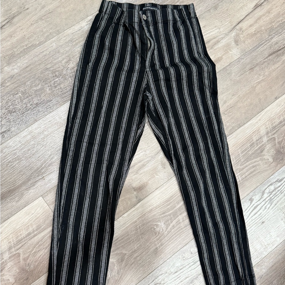 Brandy Melville Striped Black and Gray Women's Pants